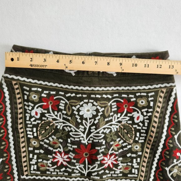 Francesca's Blue Rain Rosie Boho Floral Embroidered Olive Green Mini Skirt XS - Picture 7 of 10